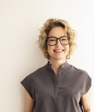 Book an Appointment with Tessa Neilson for Acupuncture